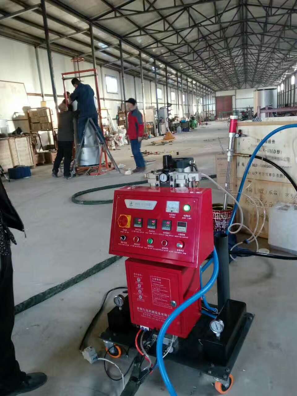 E型江苏聚氨酯喷涂机