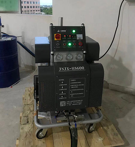 H5600液压聚脲施工机器