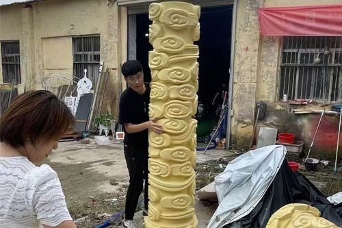 泡沫雕塑喷涂聚脲硬化材料案例